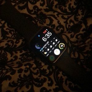 Apple watch series 4
